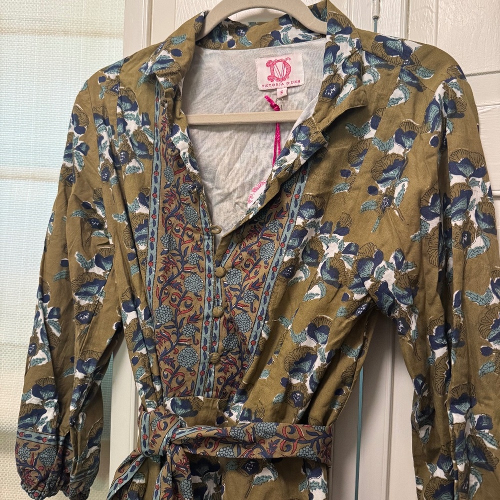 Victoria Dunn midi dress